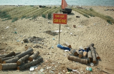 Biến bãi biển thành bãi rác