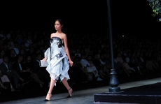 Thời trang 'điên' nghệ thuật ở The fashion show