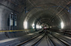 Khánh thành đường hầm xe lửa dài nhất thế giới