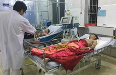 Một tân sinh viên bị sét đánh khi đá bóng trên bãi biển