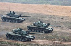 Thái Lan muốn mua hàng chục xe tăng, máy bay Nga