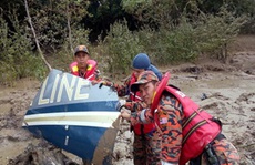 Tìm thấy mảnh vỡ trực thăng chở quan chức Malaysia