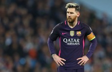 Messi bị tố vào phòng thay đồ đánh cầu thủ Man City