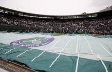 Clip: Sau Roland Garros, Wimbledon khổ vì mưa