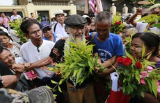 Bà Suu Kyi bắt đầu ra tay