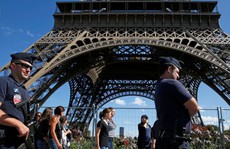 Tiết lộ động trời về mầm mống IS trong lòng nước Pháp