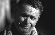 Mê “phi công trẻ”, vợ bỏ 2 con thơ nheo nhóc