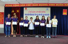 Trường Quang Trung trao hợp đồng làm việc tại Đức cho 60 học sinh