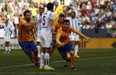Messi lập siêu phẩm, Barcelona trở lại ngôi đầu La Liga