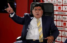 Maradona ám chỉ Real Madrid và Barcelona phân biệt chủng tộc