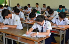 Vẫn quyết thi trắc nghiệm toán?
