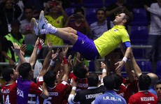 Bức ảnh cầu thủ Iran tôn vinh Falcao gây bão mạng