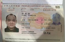 Khách Đài Loan nghi khách Trung Quốc trộm tiền trên máy bay