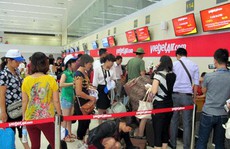 Lên máy bay, giáo viên tiểu học say rượu nói có bom