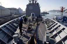Tập trận, tàu hải quân Mỹ đụng tàu cá Hàn Quốc