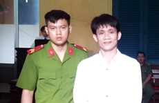 Cha đạp chết con trai rồi chôn xác phi tang