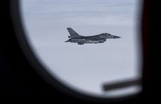 NATO nói lại vụ chiến đấu cơ bị tiêm kích Nga 'xua đuổi'