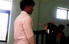 Nữ sinh lớp 9 ở nhà một mình, hàng xóm nhiều lần sang “quan hệ”