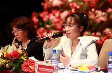 “Soi” mức lương khủng của lãnh đạo DN mùa đại hội cổ đông