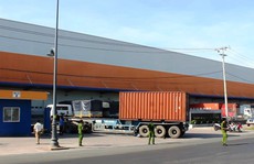Quận 9: Liên tiếp 2 vụ va chạm xe container, 2 người chết