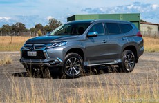 Mitsubishi giảm giá 100 triệu: 100% ô tô Nhật xuống đáy mới