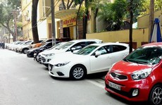 Dân Hà Nội 'mất ăn, mất ngủ' với ô tô