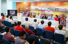 100 triệu đồng cho Áo vàng