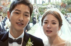 Song Hye Kyo và Song Joong Ki khoe ảnh cưới