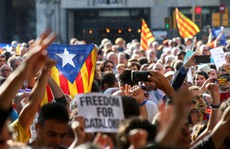 Chính phủ Tây Ban Nha dịu giọng với người xứ Catalonia