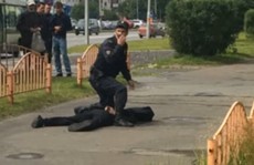 Nga: Bắn chết kẻ đâm chém loạn xạ ngoài đường