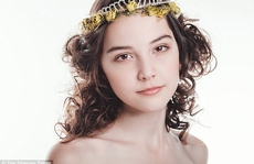 Người mẫu Nga đột tử ở tuổi 14