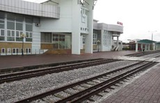 Hiu hắt nhà ga ngàn tỉ