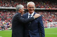 “Kình địch” Mourinho chia buồn Ranieri