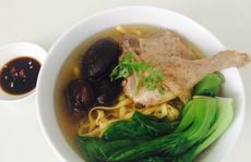 Mì vịt tiềm nhà làm ngon hơn tiệm đây!