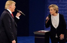 Hillary Clinton - Nỗi đau khôn nguôi (*): 'Nổi da gà' với ông Donald Trump