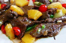 Thịt bò 'chiên' khóm