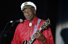 Huyền thoại âm nhạc Chuck Berry qua đời ở tuổi 90