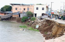 Sạt lở vây bủa ĐBSCL
