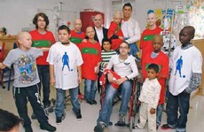 'Thiên sứ thiện nguyện' Ronaldo xây bệnh viện nhi ở Chile