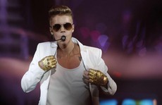 Justin Bieber bị Trung Quốc ra lệnh cấm vì lối sống buông thả
