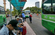 Dời trạm xe buýt Bến Thành từ 10-4