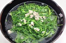 Chợt thèm rau đắng nấu canh…