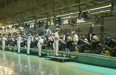 Made in Vietnam: Thôi đừng sản xuất, hãy đi buôn?