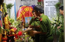 Thăng hàm đại úy cho thượng úy hy sinh trong lúc chữa cháy