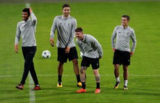 Klopp sẽ cho Chamberlain lần đầu đá chính