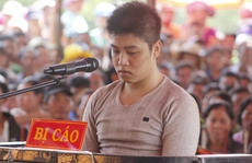 Đang xét xử kẻ giết vợ, con Trưởng ban Dân vận huyện