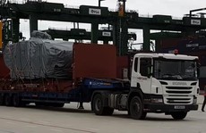 Hồng Kông trao trả 9 xe bọc thép cho Singapore