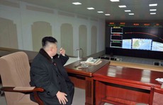 Ông Kim Jong-un bất ngờ xuất hiện và mở lời về kế hoạch đánh Guam