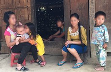 Xót lòng 'lời ru' của các thiếu nữ sớm thành... đàn bà!