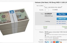 Muốn có tiền giấy 100 đồng phải chịu phí cao gấp hàng trăm lần